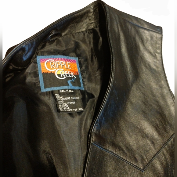 Cripple Creek Leather Vest - Picture 5 of 6